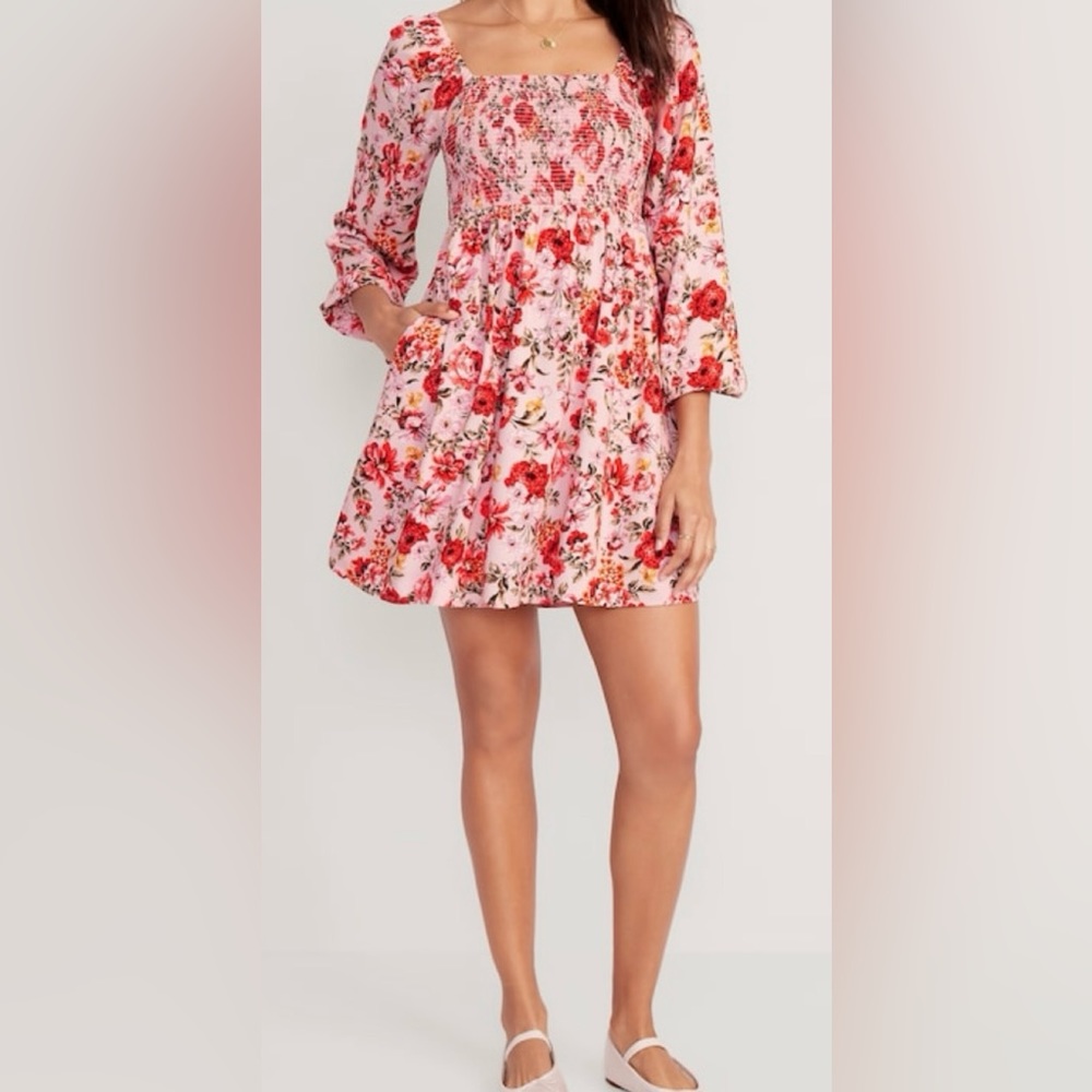 Old Navy Smocked Floral Dress